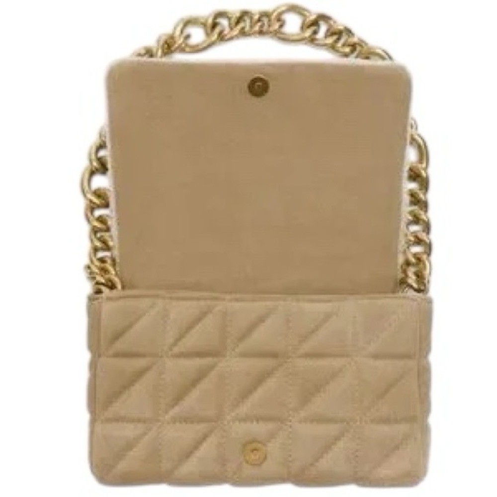 NWOT ZARA LEATHER HEAVY GOLD CHAIN QUILTED/FLEECE SHOULDER BAG - Picture 4 of 11